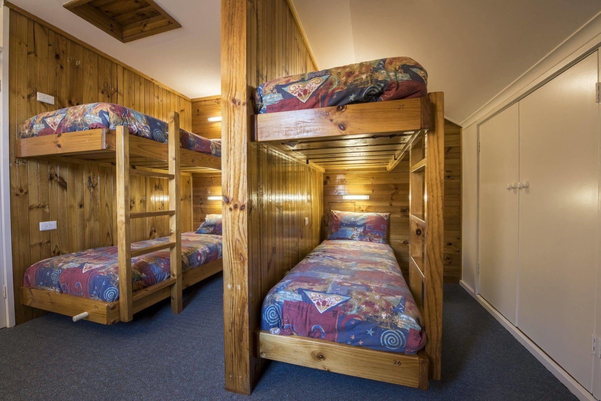 Terama Ski Lodge Маунт-Буллер Экстерьер фото